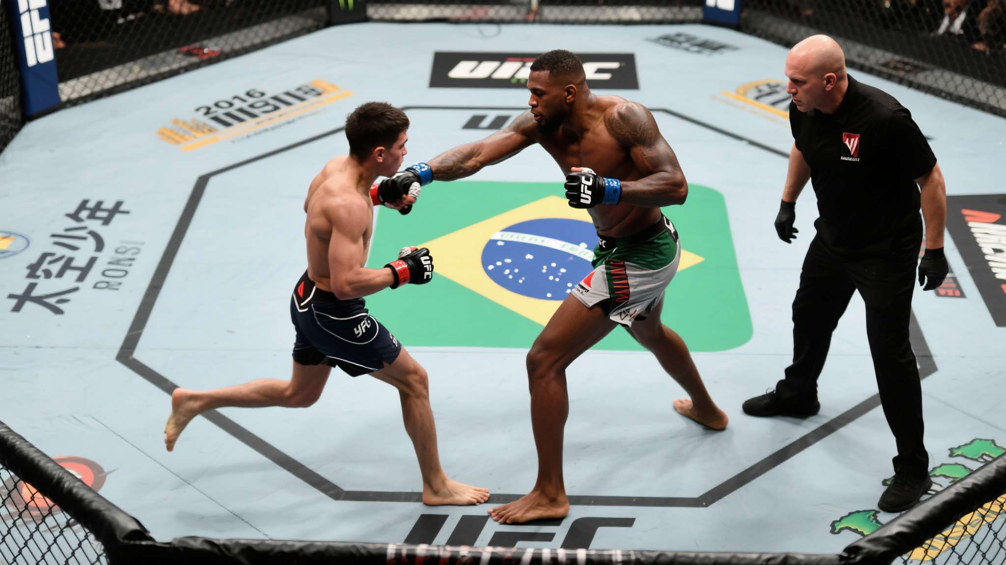 ufc 328：崔斗浩vs丹尼尔·桑托斯预测
